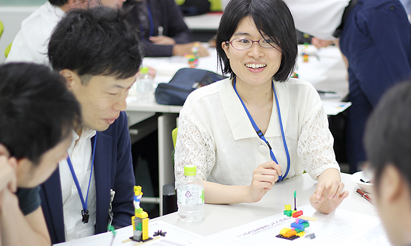レゴ®ブロックがコミュニケーションの精度を上げる