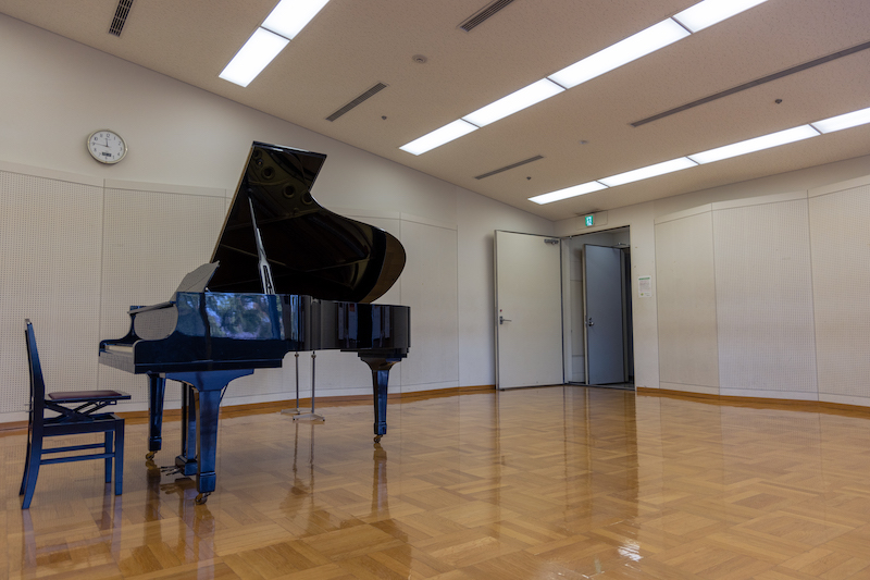 音響効果を追求したリハーサル室の工夫